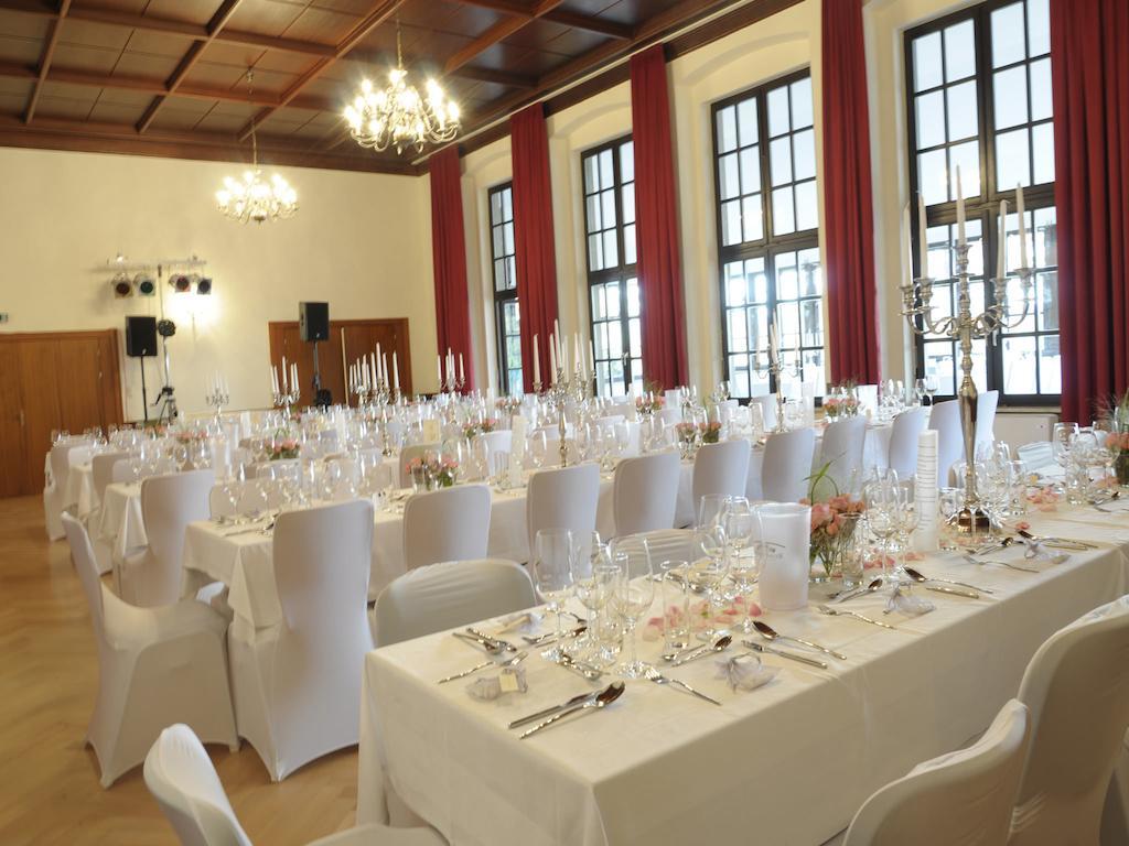Cavallestro Classic Китцинген Экстерьер фото